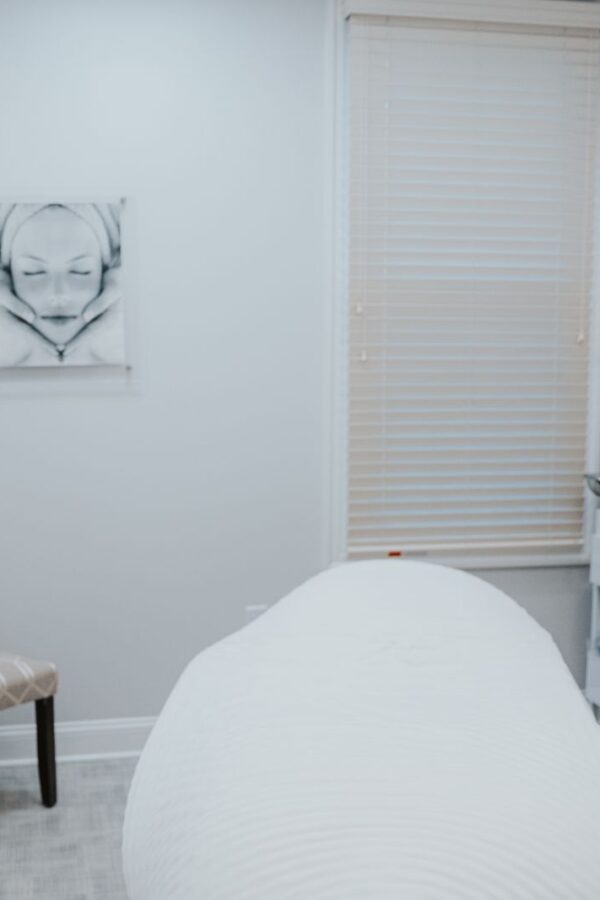Azura Skin Care Center Cary NC Treatment Room - Kathleen_Nolis_Photography2-3